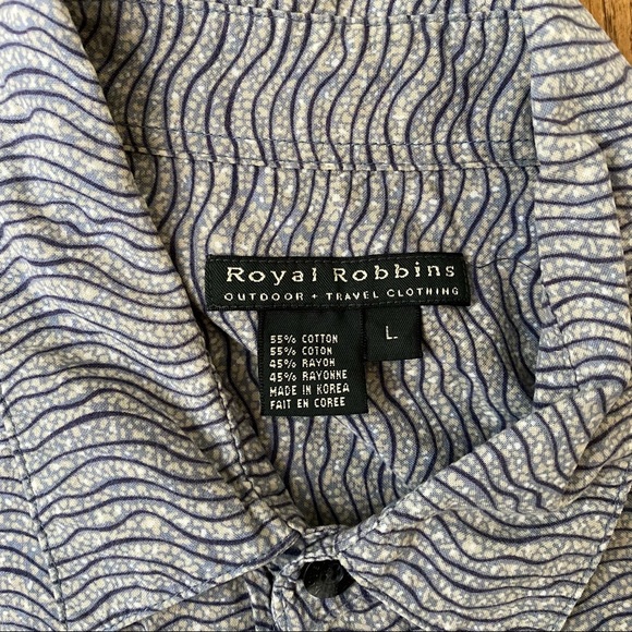 ROYAL ROBBINS • Short Sleeve Button Down Shirt - L - Picture 3 of 15